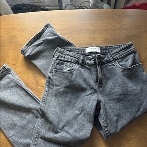 Hollister Low Rise Relaxed Straight Jeans